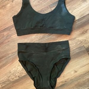 Bralette & Panty Set Thread to Temple